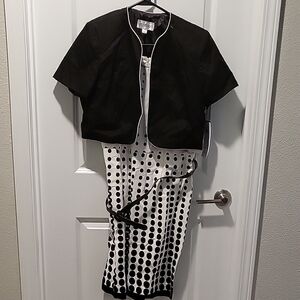 Studio I Elegant Black and White Ensemble